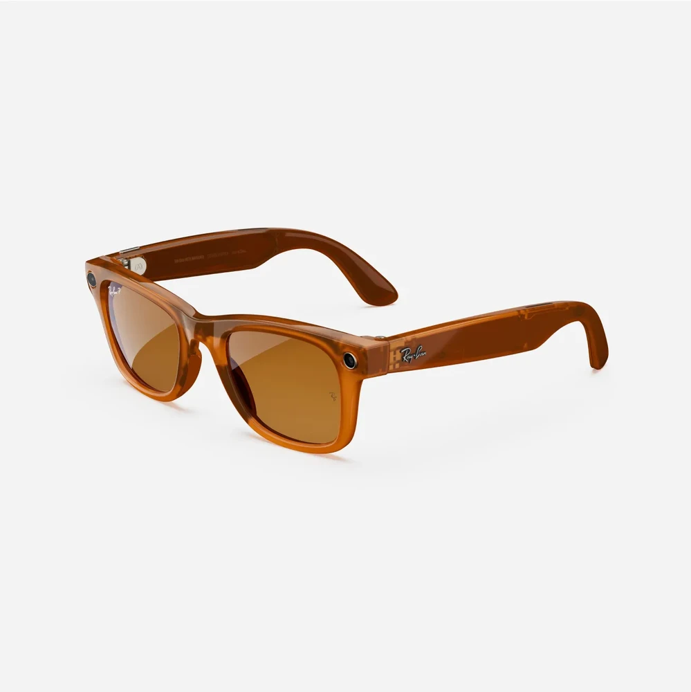 Розумні окуляри Meta Ray-Ban Wayfarer Shiny Caramel Transparent Lens / Brown б/в (відмінний)